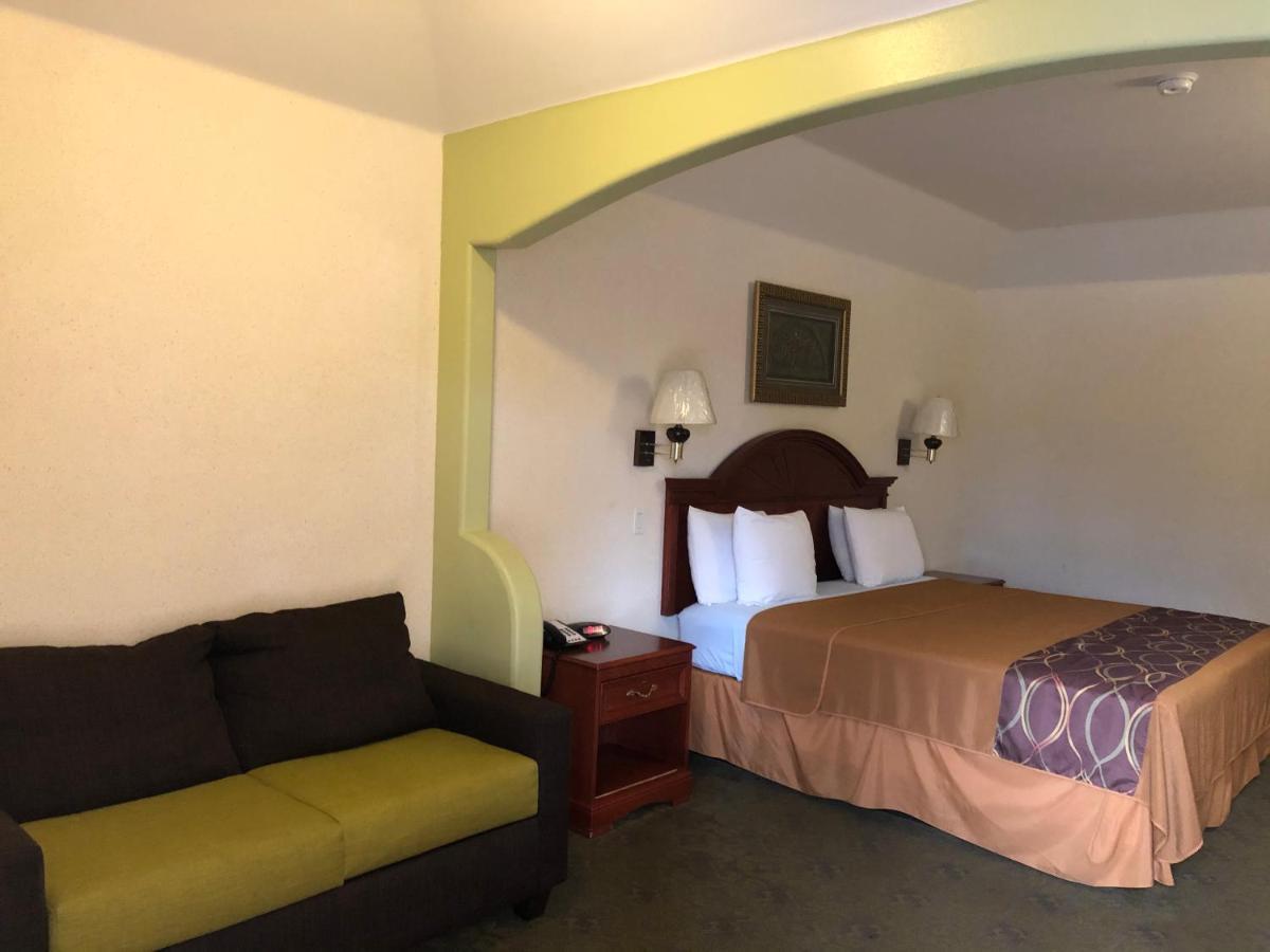 Porter Executive Inn & Suites Bagian luar foto