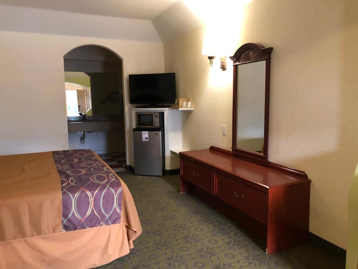 Porter Executive Inn & Suites Bagian luar foto